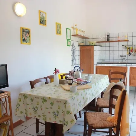 Alojamento de Turismo Rural Azienda Agricola Sapereta *