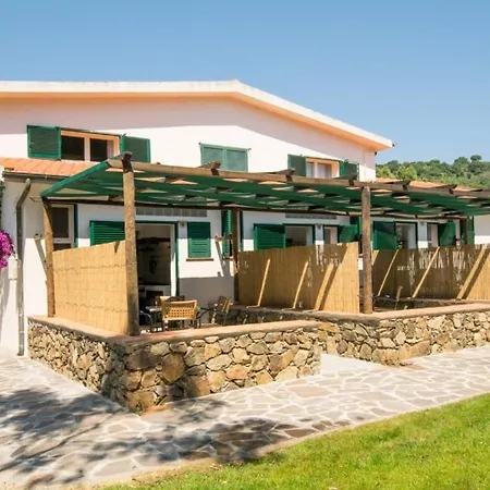 Alojamento de Turismo Rural Azienda Agricola Sapereta Porto Azzurro